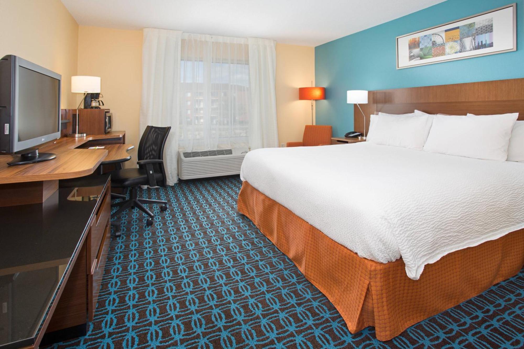 Fairfield Inn & Suites By Marriott Boston Милфорд Екстериор снимка